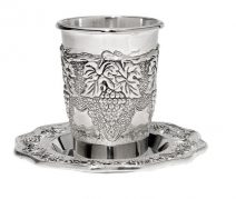 Wine Kiddush Cup with Grapes