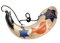 and Painted Anointing Oil Ram Horn Shofar Dove & Menorah